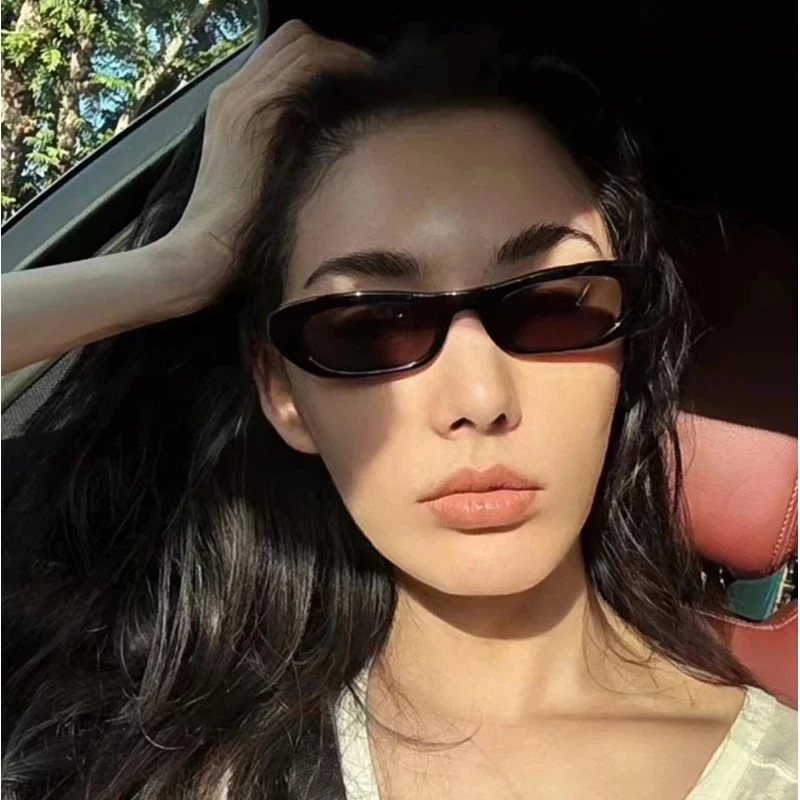 New Retro Oval Frame Sunglasse - Street Fashion Glasses 评论和价格