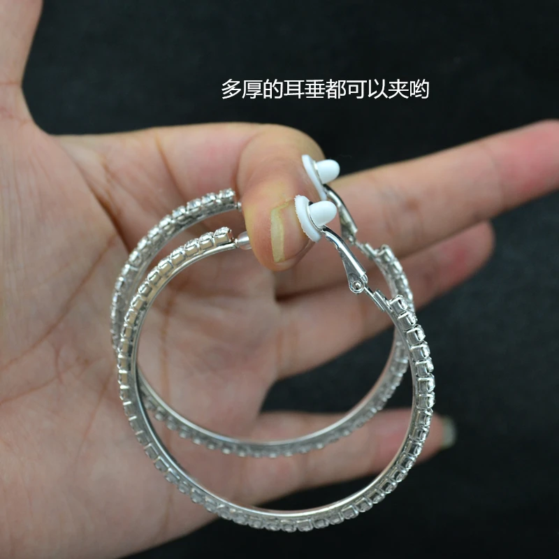 Clip on Earrings for Women No  - Street Fashion Earrings 评论和价格