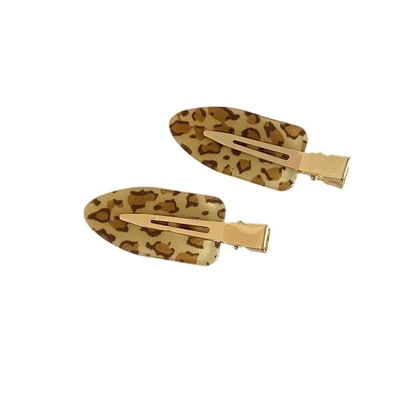 Korean Retro Leopard Print Sea - Street Fashion China Girl 评论和价格