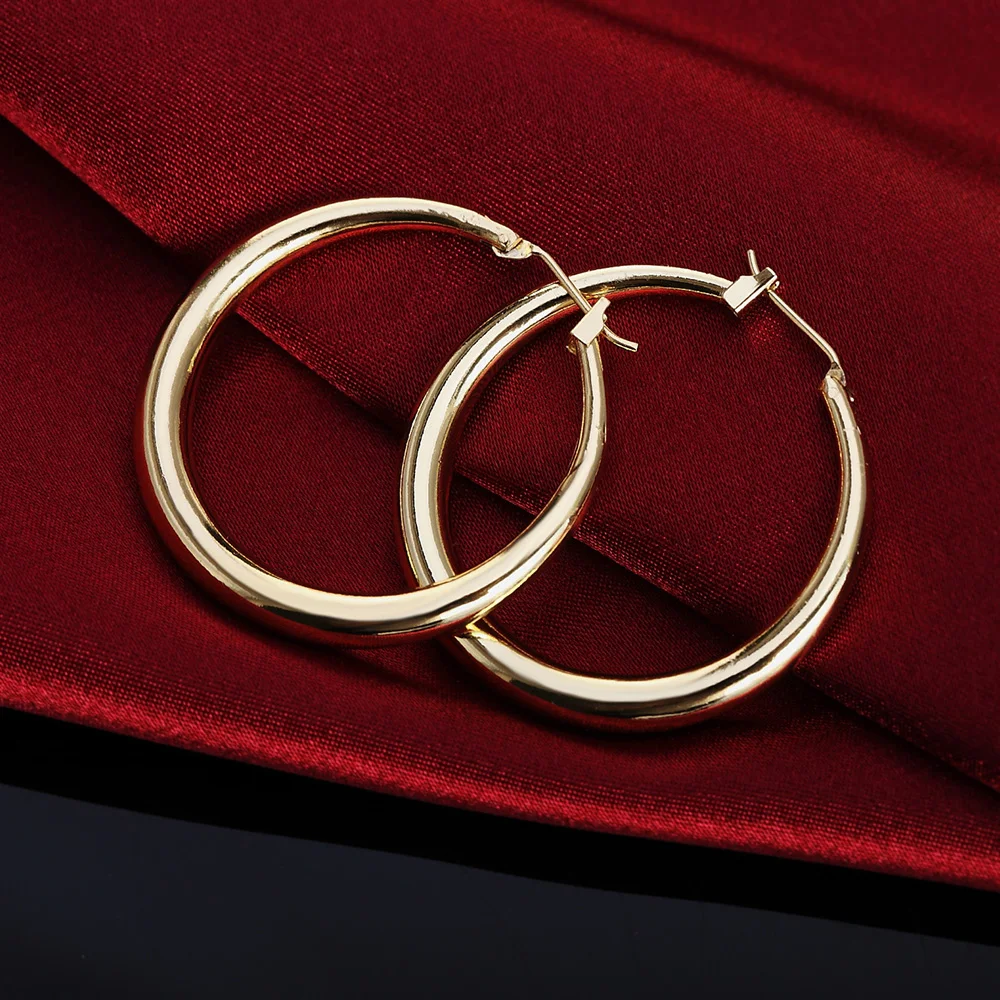 Hot Luxury 925 Sterling Silver - Street Fashion Earrings 评论和价格