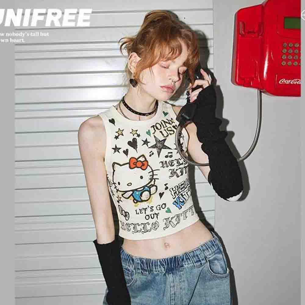 Sanrio Hello Kitties Women's C - Street Fashion China Girl 评论和价格